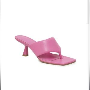 MARC FISHER CICI HEELED SANDAL- never worn size 8